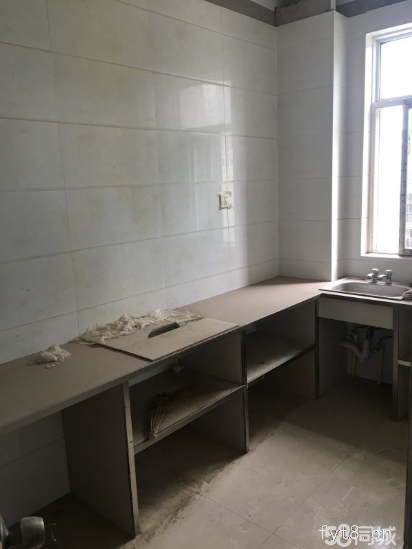 凯旋城城北新一小玉泉中学,南北通透,中间楼层新出好房